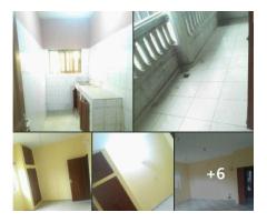APPARTEMENT DE TROIS CHAMBRES SALON BIEN PROPRE DALLÉ