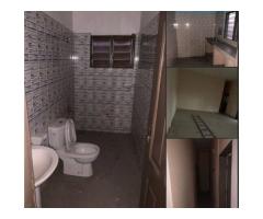 2 chambres salon sanitaire bien vaste propre dispo à cocotomey
