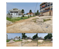 VENTE À COCODY RIVIERA MBADON : UN BEAU TERRAIN PLAT PROPRE.