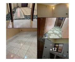 À vendre 1 lot bien clôturé et très positionné avec un accès très facile