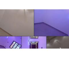UNE CHAMBRE SALON À COULOIR DALLÉS STAFFÉS