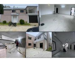 VILLAS DUPLEX DE STANDING 7 PIÈCES AVEC JARDIN & GARAGE