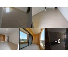 VILLA BASSE DE 3 PIÈCES + 2 PIECES +1 STUDIO ET UN GRAND MAGASIN