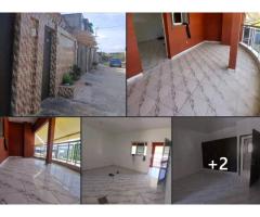 Un bel appartement 4 pièces est disponible à la location au 1er étage