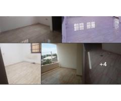 un appartement de trois chambres salon quatre douche haut standing