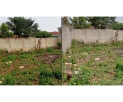 2 Parcelles ensemble700m² Clôturée Angle de Rue à Womè 100m du pavé /0156057797