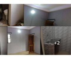 CHAMBRE SALON WC DOUCHE INTERNE, CUISINE terrasse
