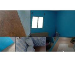 Entrée couché semi sanitaire bien vaste avec véranda 2 ménage
