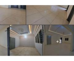 un Appart a l'étage de 2 Ménage composé de 2 Chambres salon wcd