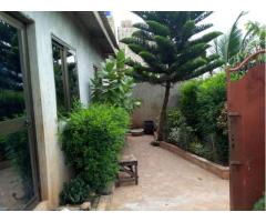 À vendre une villa à Calavi akassato zone lycée technique chino-beninois