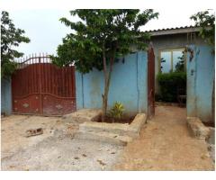 À vendre une villa à Calavi akassato zone lycée technique chino-beninois
