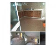 Appartement cour unique HEDZRANAWOE non loin du marché