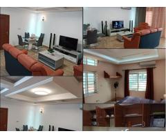 Appartement meublé haut standing de 3 chambres salon à louer à Cotonou fidjrossè plage